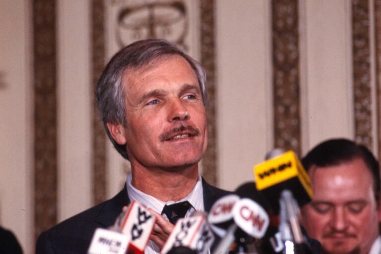 Ted Turner: 24 Hours That Changed The News World