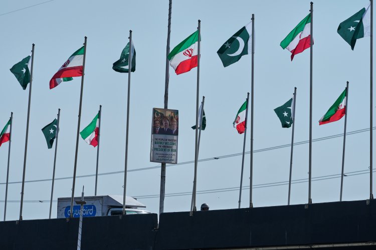 Dems Begrudgingly Agree It's Good To End Iran War