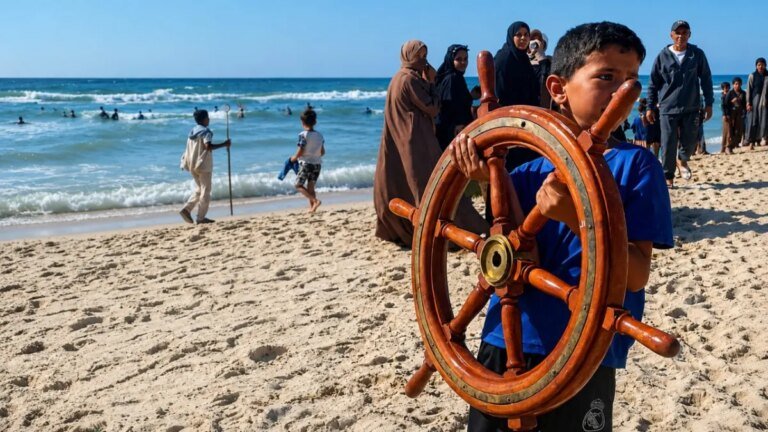 One Gaza Flotilla Boat Made It To Gaza In Pieces