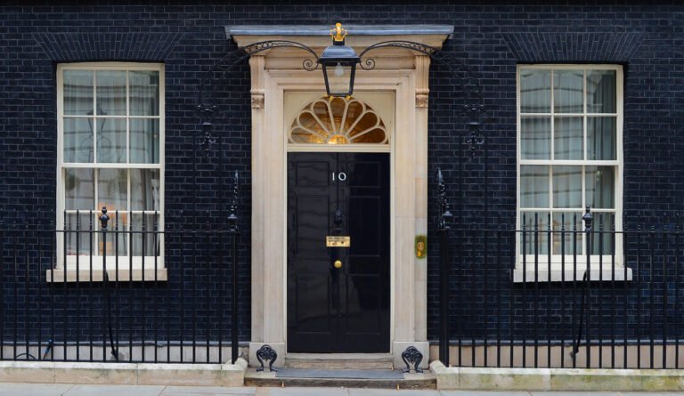 Fragmented Britain: Seventh Prime Minister in a Decade