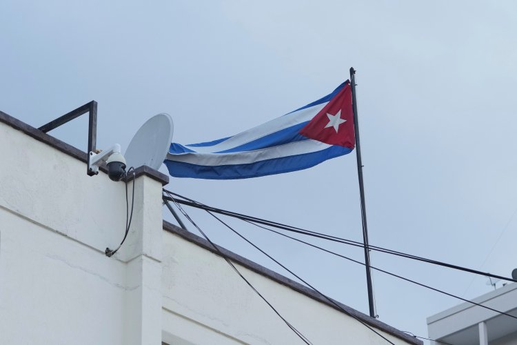 Raul Castro's Grandson Wants To Make Deal With Trump