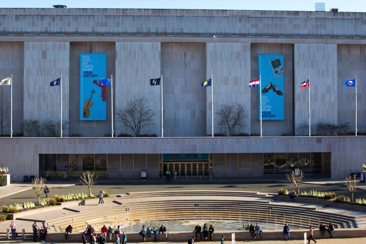 Trump’s Smithsonian Critique Is Pathetically Weak