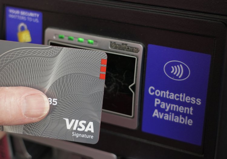 How Republicans Can Win on Credit Card Swipe Fee Reform