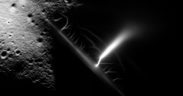 Earths moon has a thermal exhaust port, it means it can be destroyed! UFO UAP Paranormal sighting news