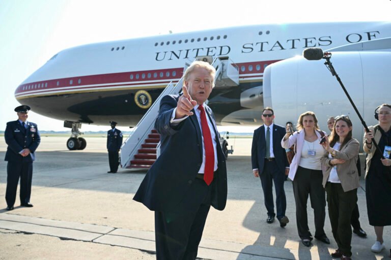 Trump Makes First Flight in New Air Force One