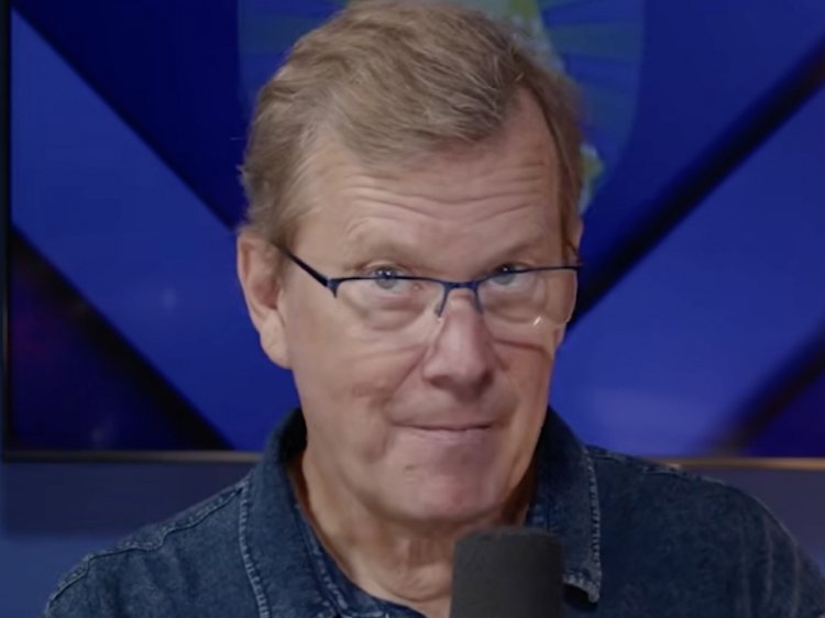 Schweizer: Birth Tourism and Fake Weddings — How China Buys American Citizenship | Video
