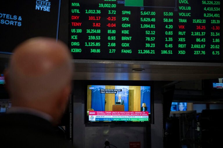 U.S. Inflation Edged Lower but Remains Stubborn