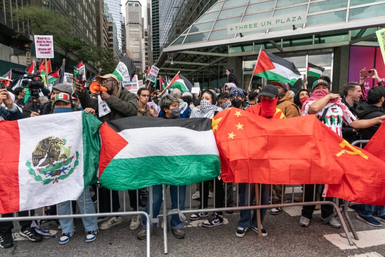 The ‘Red-Green’ Distraction – The American Conservative